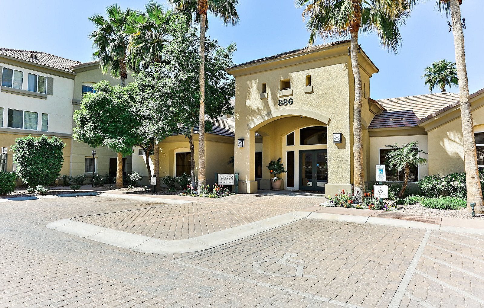 Palazzo Townhomes apartments in Phoenix, AZ
